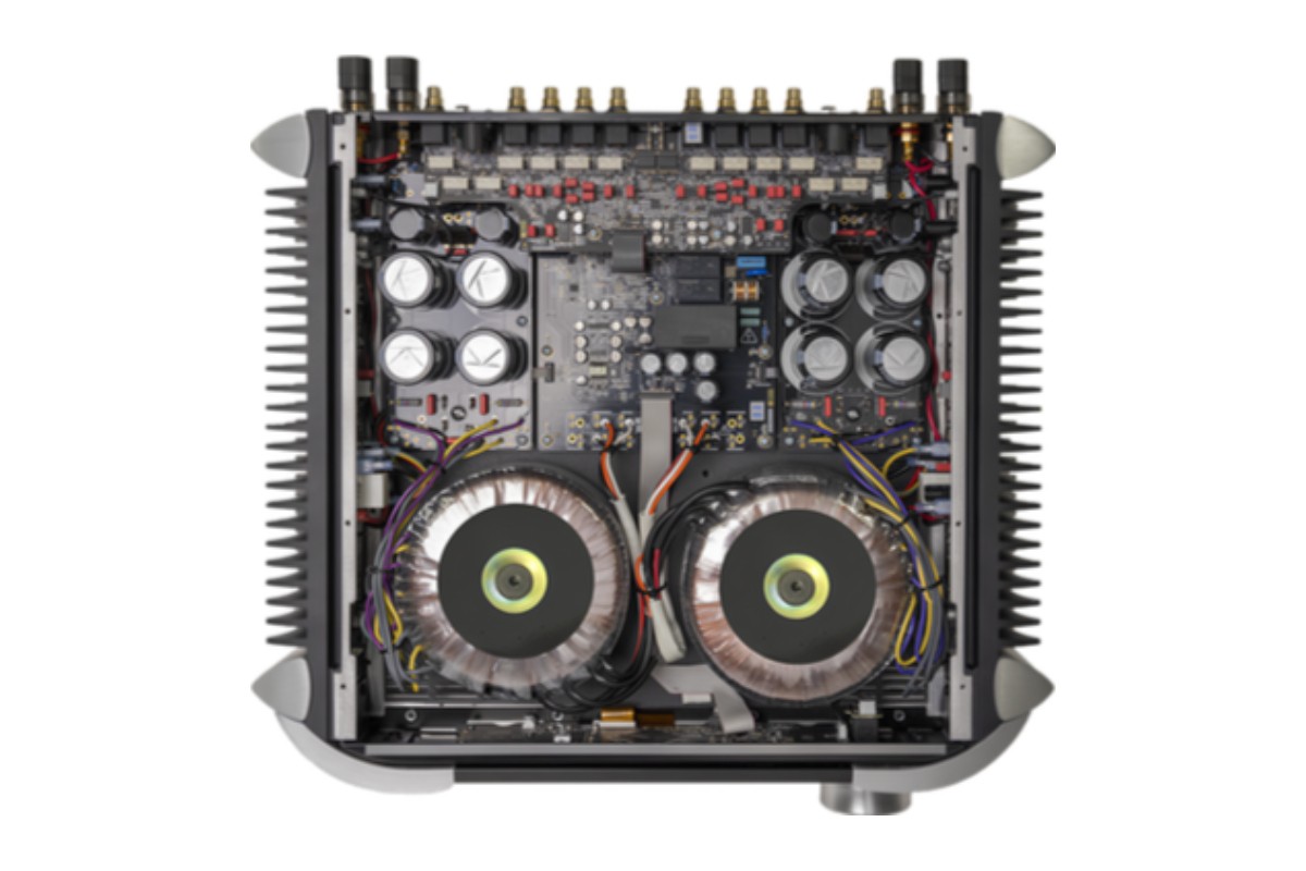 MOON 641 Integrated Amplifier